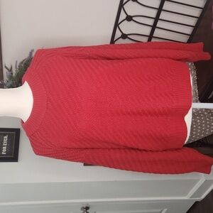 Universal thread red sweater